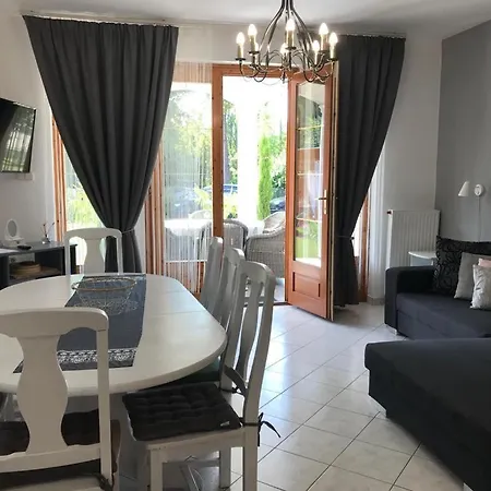 Gabi Apartmanhaz Balatonlelle Buitenkant foto